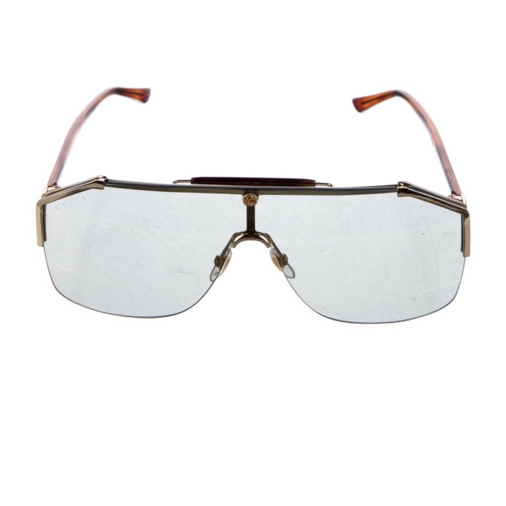 Gucci Oversized Tinted Sunglasses